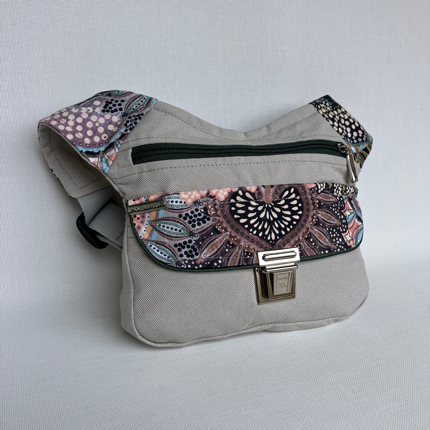 Special Elegant Gray &amp; Dots · Waterproof · Unique Piece No. 13131
