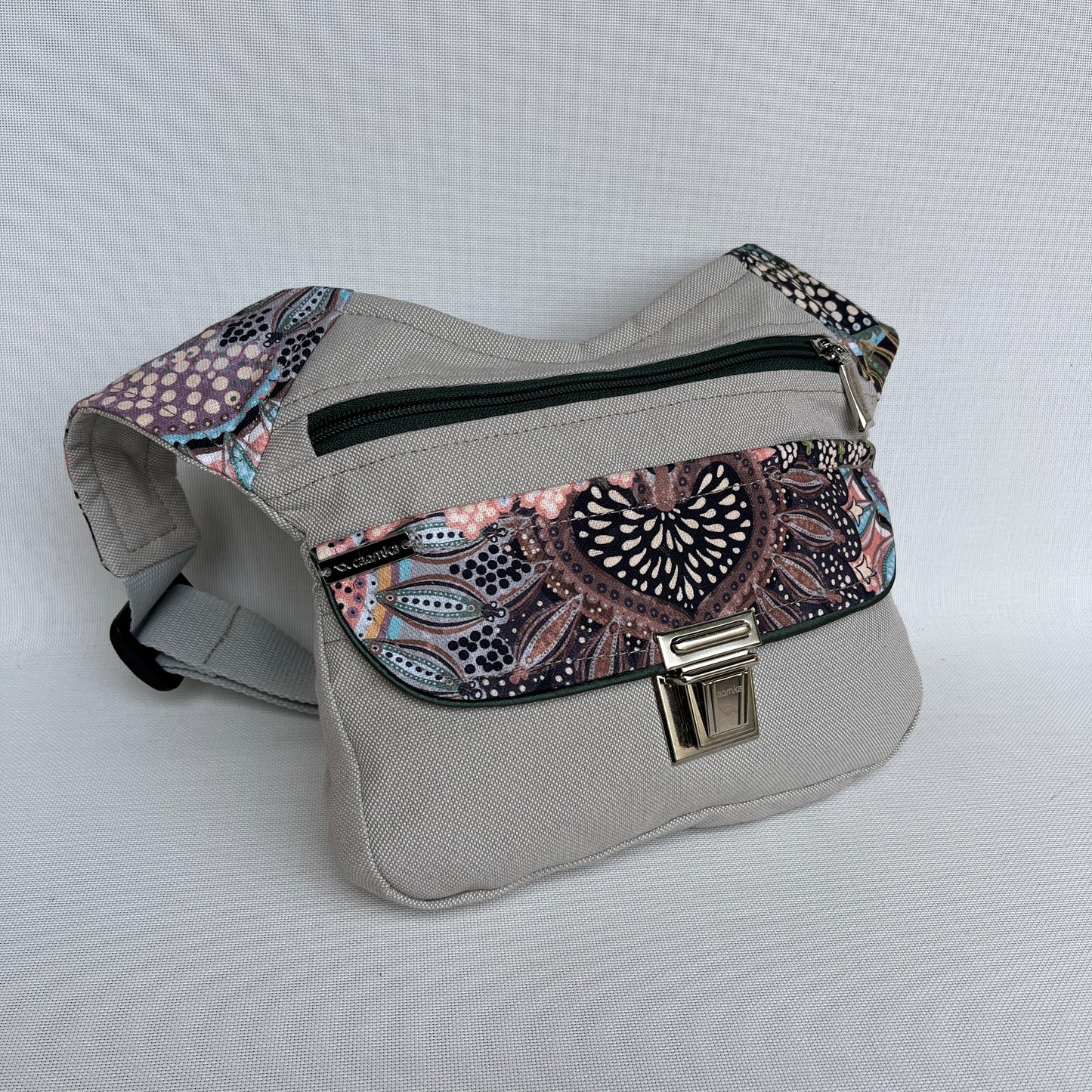 Special Elegant Gray &amp; Dots · Waterproof · Unique Piece No. 13131