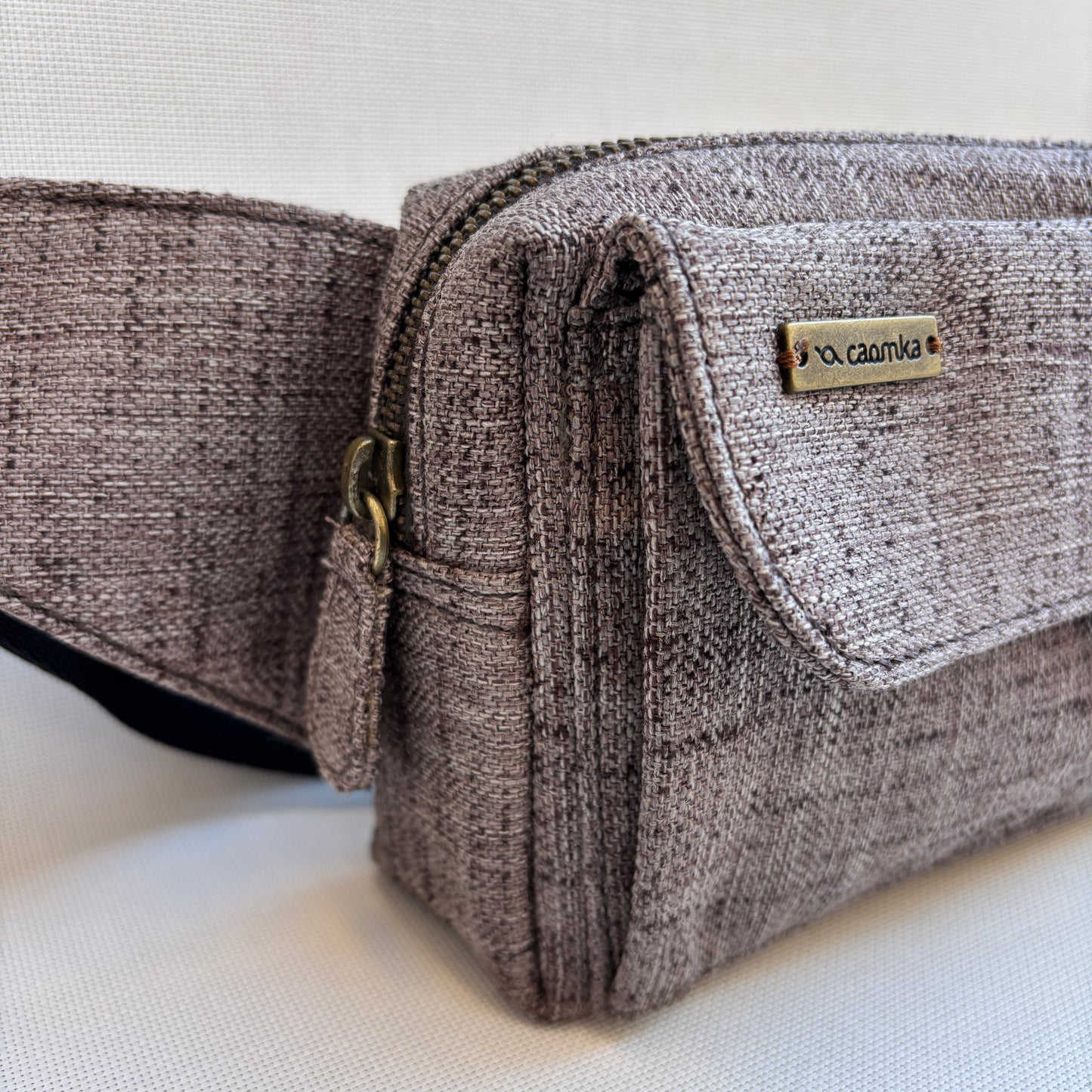 Riñonera Urban · MARRÓN · Pieza Exclusiva Núm. 18003