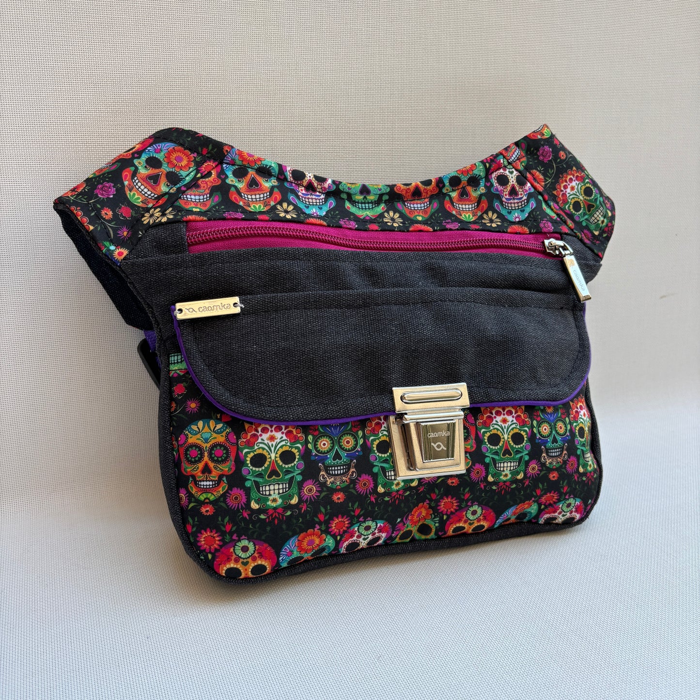 Riñonera "Special Skulls" + Bolsillo trasero · Pieza Única Núm. 19264