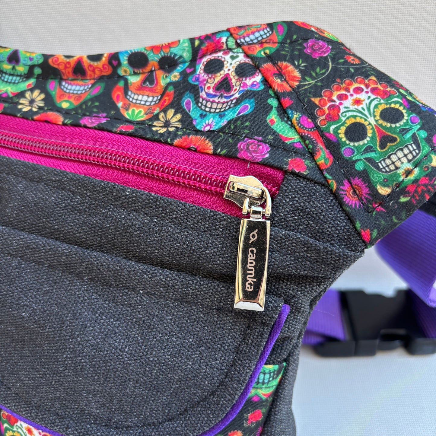 Riñonera "Special Skulls" + Bolsillo trasero · Pieza Única Núm. 19264