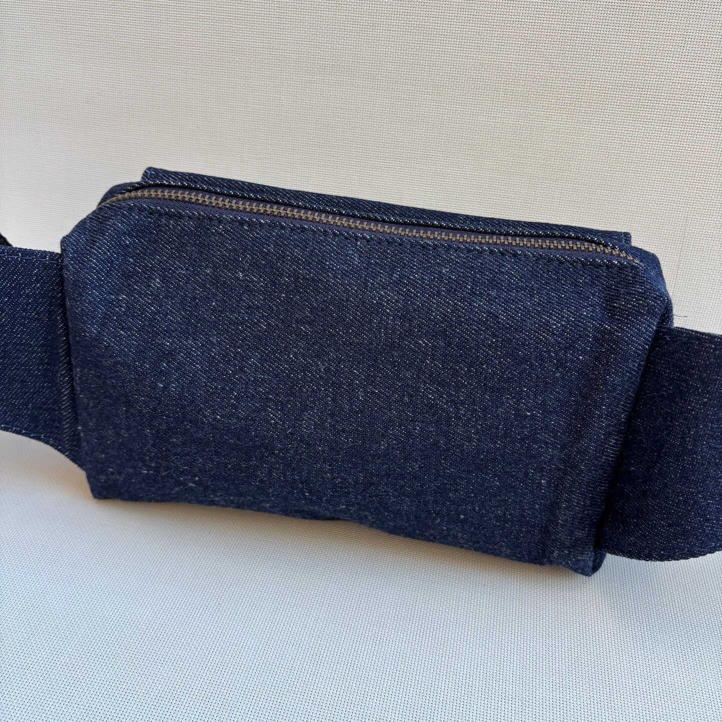 Riñonera Urban Premium · AZUL VAQUERO DENIM · Pieza Exclusiva Núm. 18060