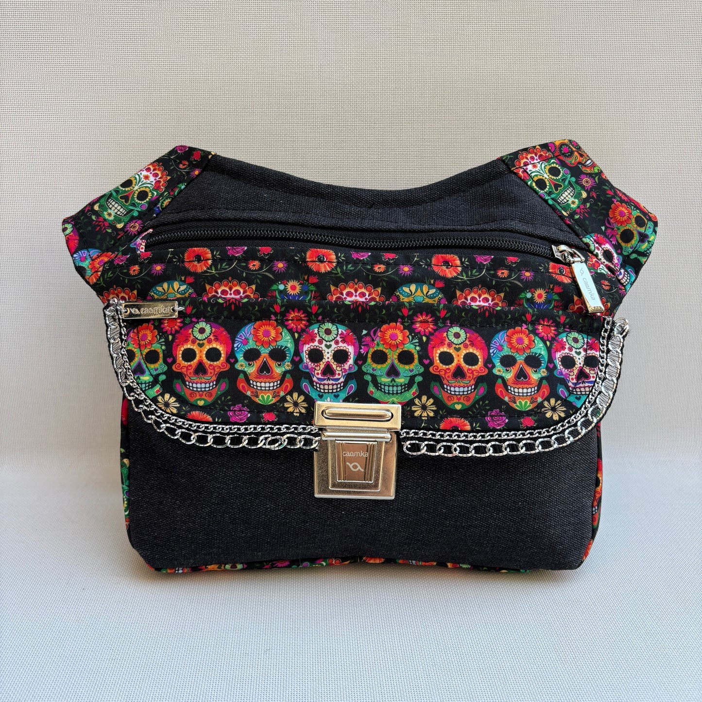 Riñonera "Special Skulls Top" + Bolsillo trasero · Pieza Única Núm. 19266