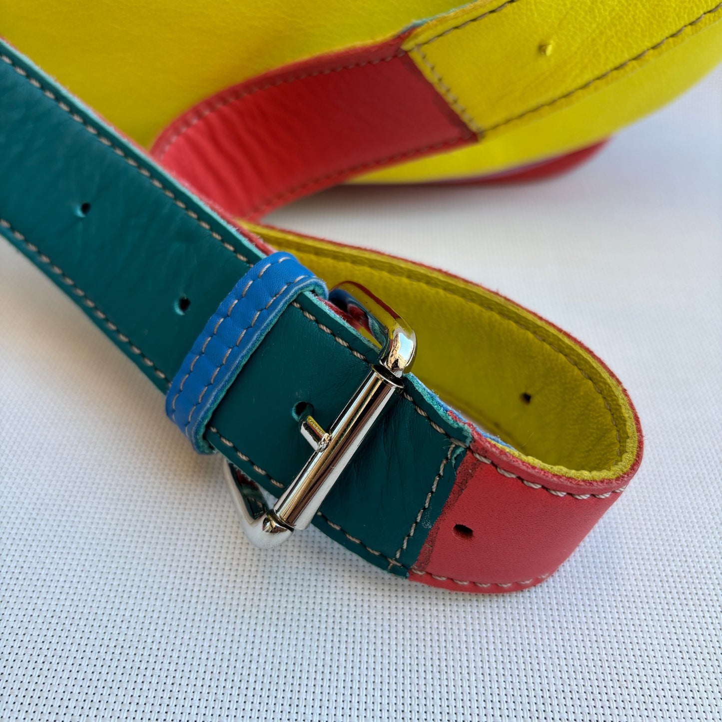 Riñonera RetroChic Happy Colors · Piel · Pieza Única Núm. 18395