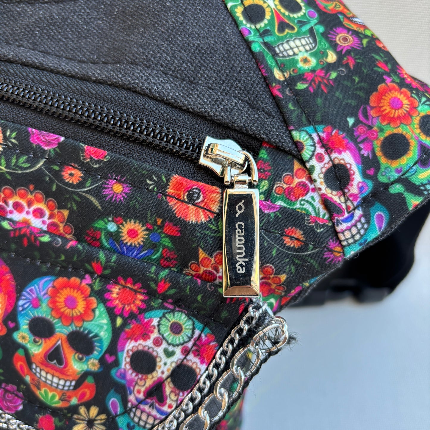 Riñonera "Special Skulls Top" + Bolsillo trasero · Pieza Única Núm. 19266