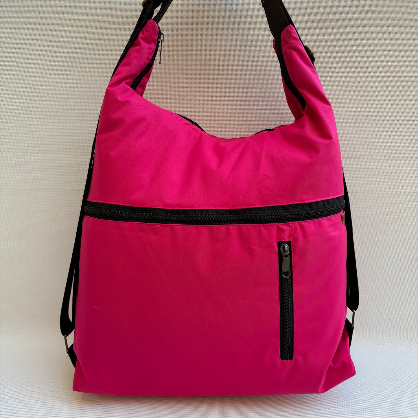 Mochila - Bolso - Tote Bag - Impermeable · Mutifunción · "Nepal" Color Rosa · Súper ligera · Pieza 18357