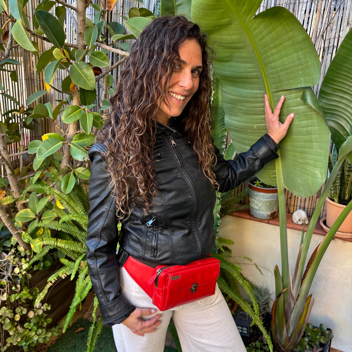 Riñonera Urban Classic · Rojo · Piel · Pieza Exclusiva Núm. 18360