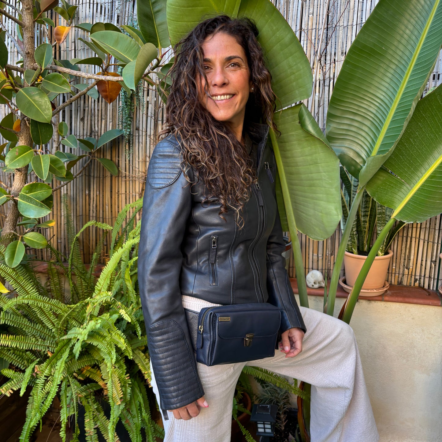 Riñonera Urban Classic · Azul Marino · Piel · Pieza Exclusiva Núm. 18361