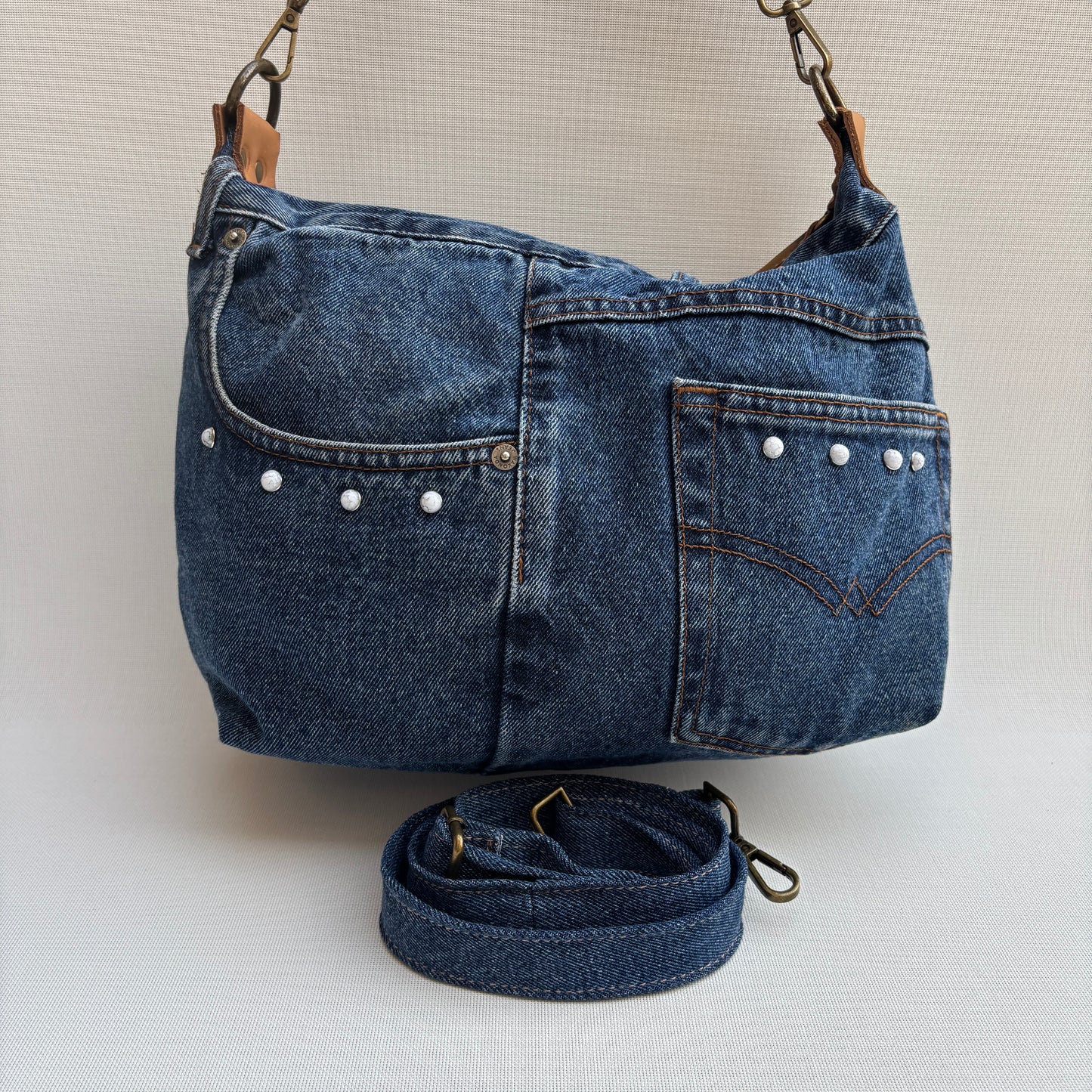 Bolso, bandolera vaquero · Multifunción · ♻️ Jeans Recycled ♻️ · Pieza Única Núm. 17708
