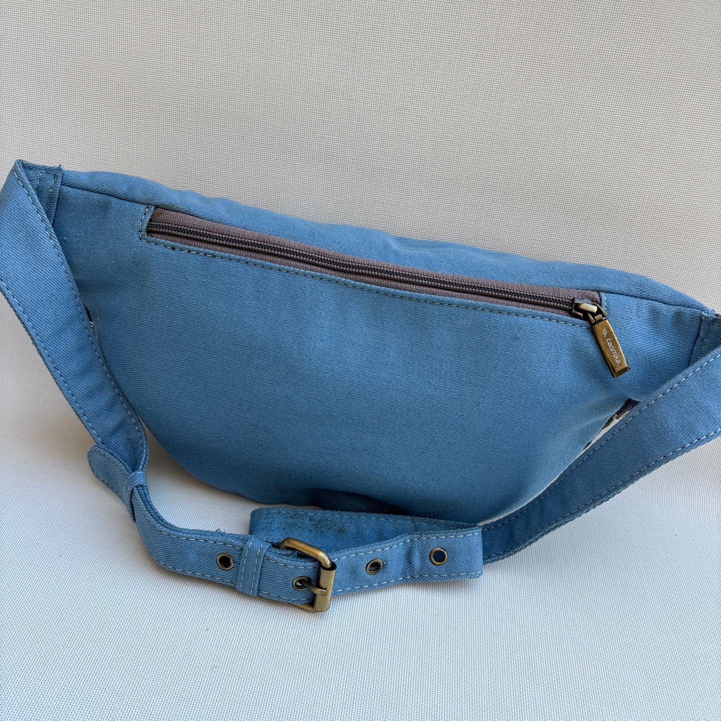 Riñonera - Bandolera Retrochic Mónica “Blue Romance” · Pieza Única Núm. 19154