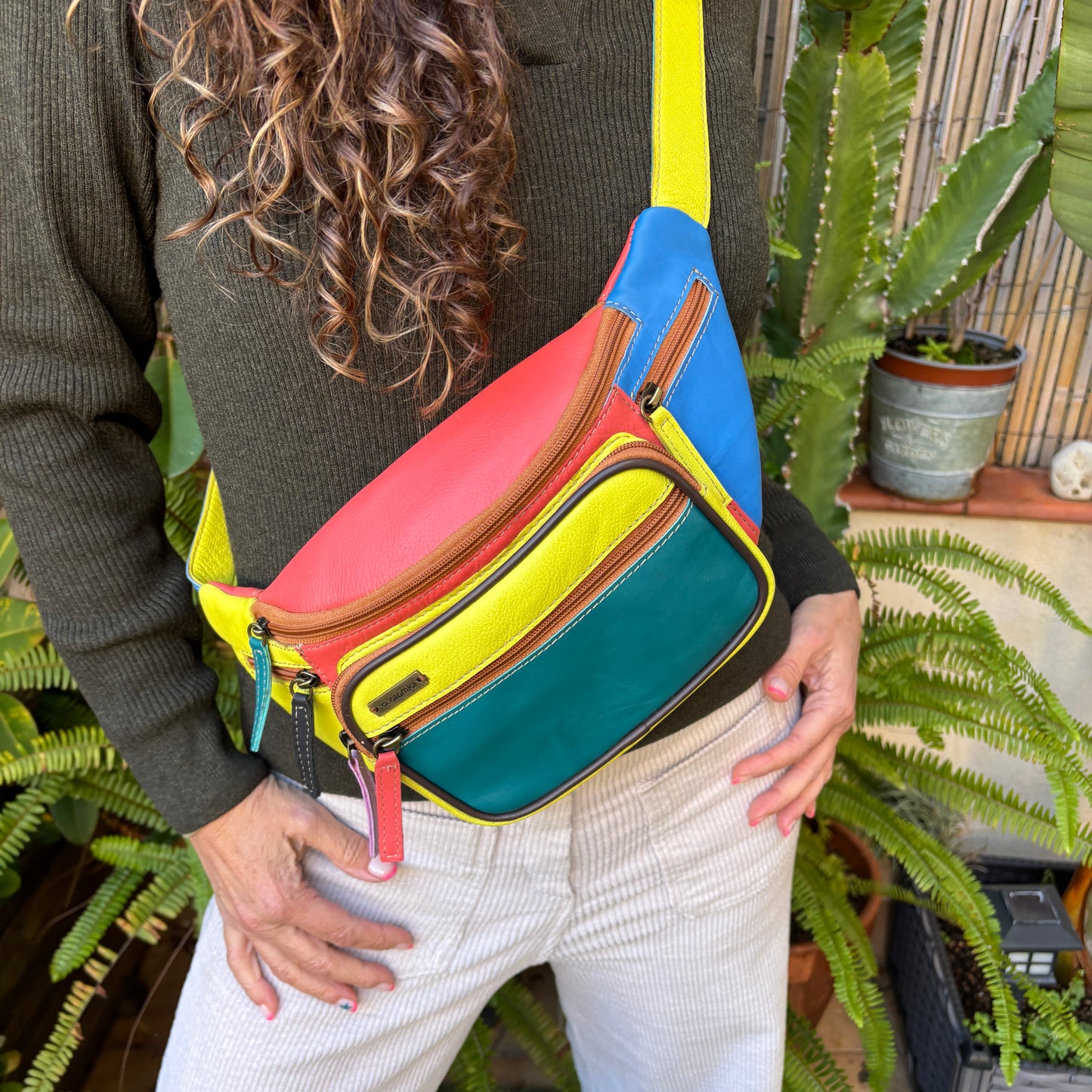 Riñonera RetroChic Happy Colors · Piel · Pieza Única Núm. 18396