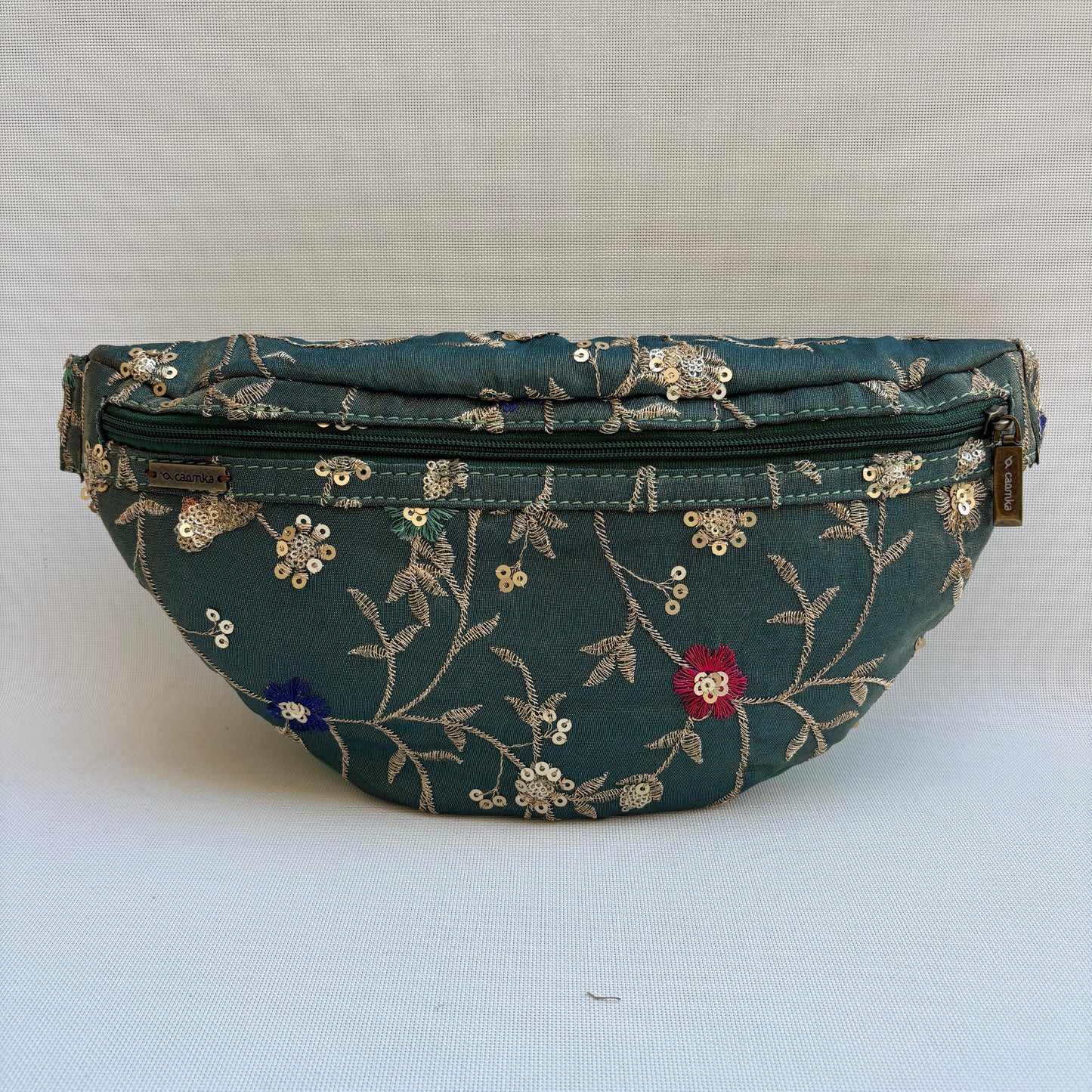 Riñonera - Bandolera Retrochic Mónica “Emerald Garden” · Pieza Única Núm. 19149
