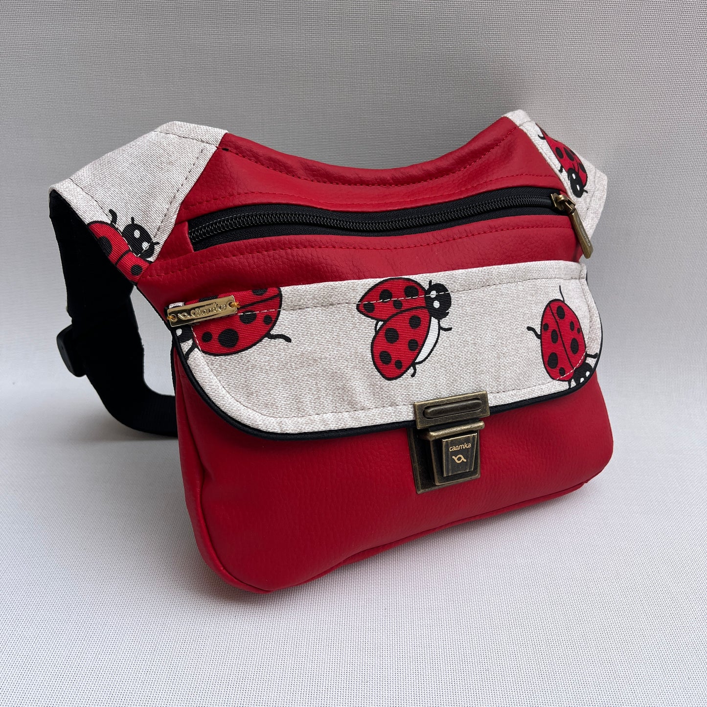 Special Ladybugs  + Bolsillo trasero · Pieza Única Núm. 15217