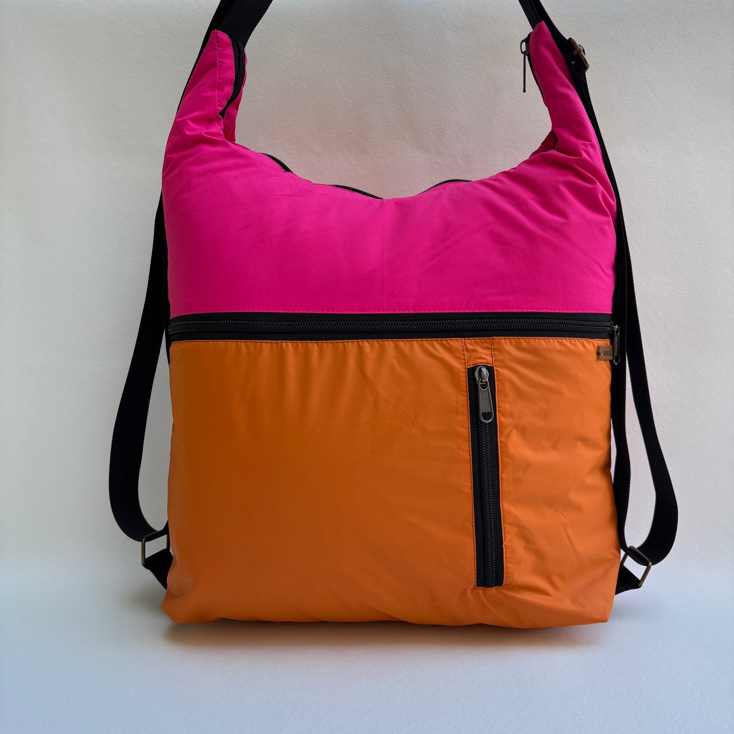 Mochila - Bolso - Tote Bag - Impermeable · Mutifunción · "Nepal" BiColor · Súper ligera · Pieza 19233