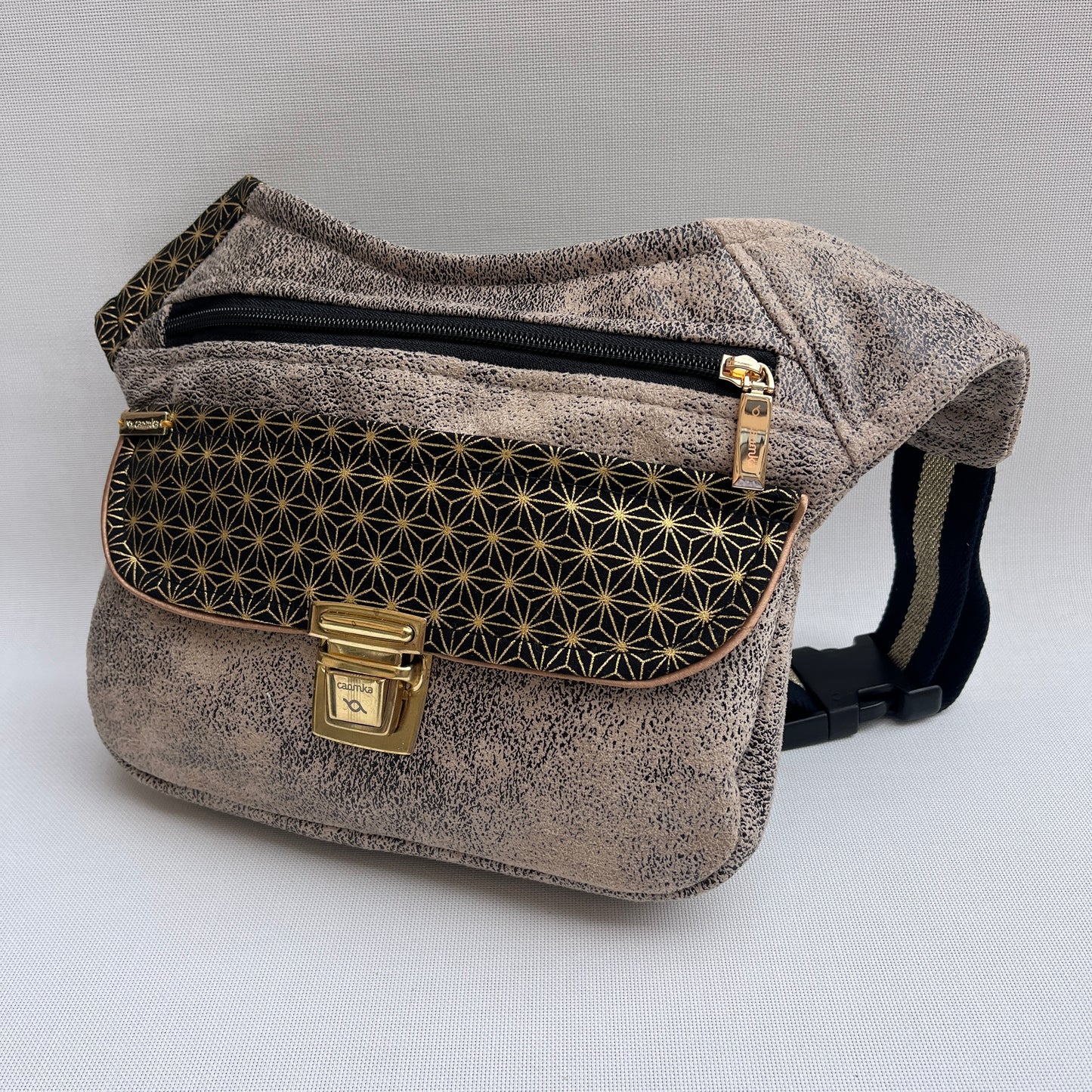 Special Golden Geometric Top + Bolsillo trasero · Pieza Única Núm. 15290
