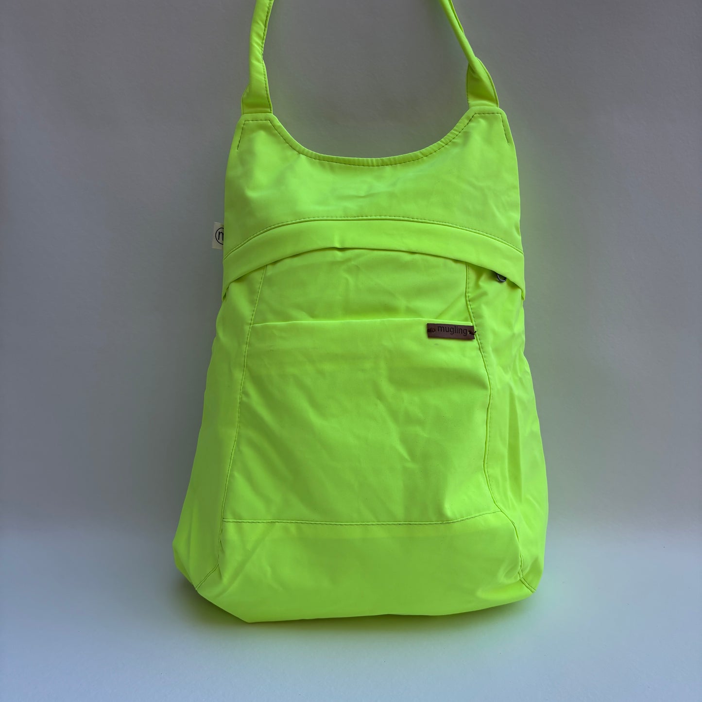 Mochila "Bhaktapur" Verde Fluor · Pieza Exclusiva 19235