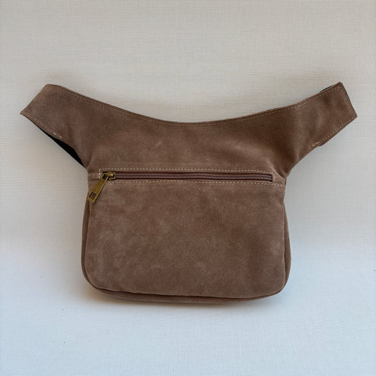 Riñonera "Brown Flor Art" · Piel Serraje · Pieza Exclusiva Núm. 16900