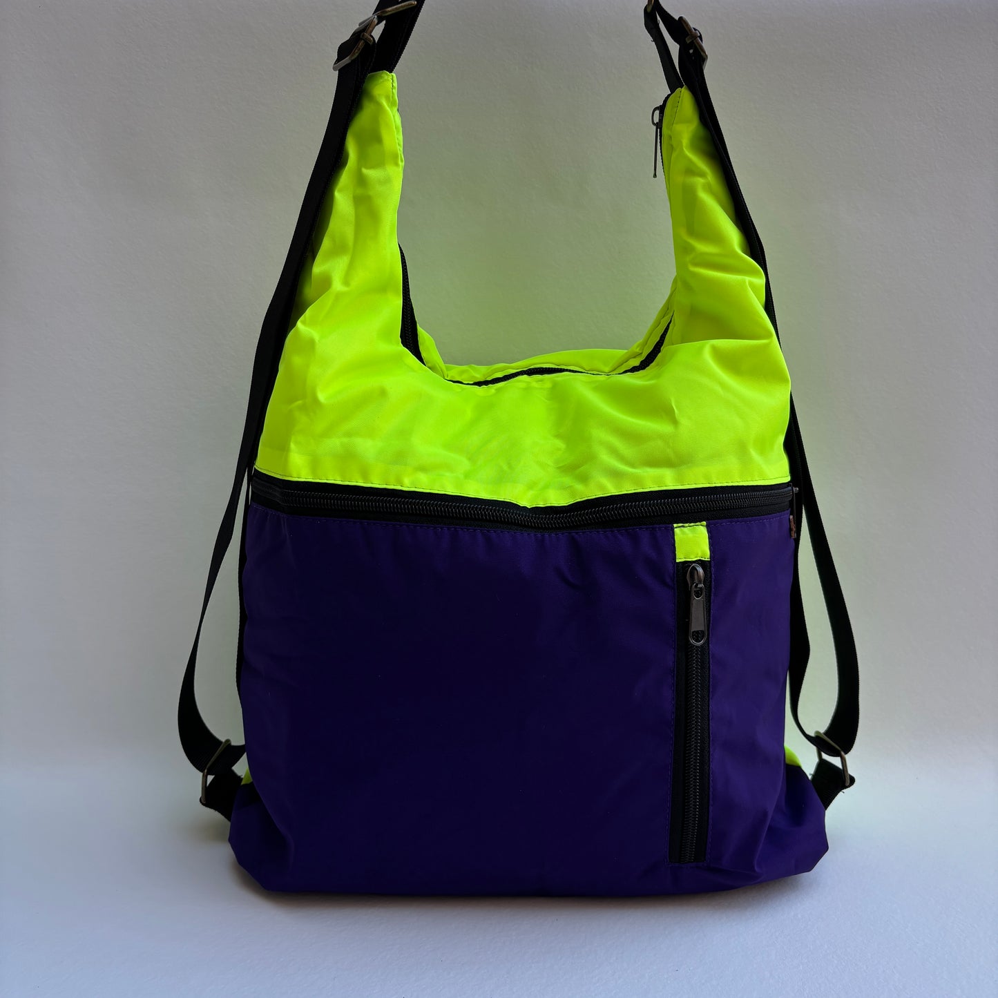 Mochila - Bolso - Tote Bag - Impermeable · Mutifunción · "Nepal" BiColor · Súper ligera · Pieza 19234