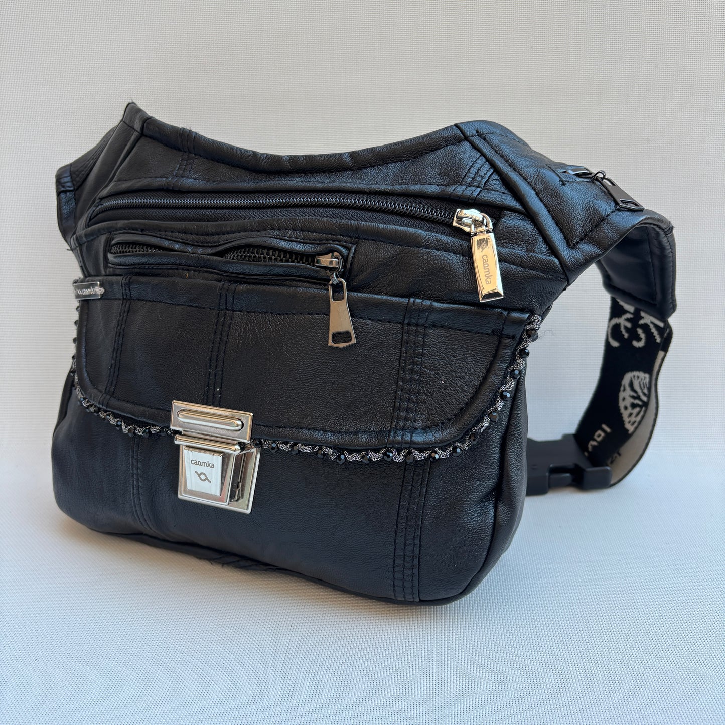 Riñonera "Recycled Black Top" + Bolsillo trasero · Polipiel  · Pieza Única Núm. 16937