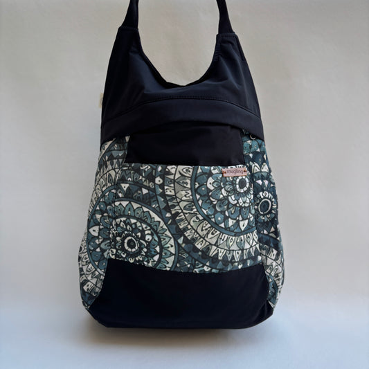 Mochila Impermeable "Bhaktapur" Mandalas · Pieza Exclusiva 19302