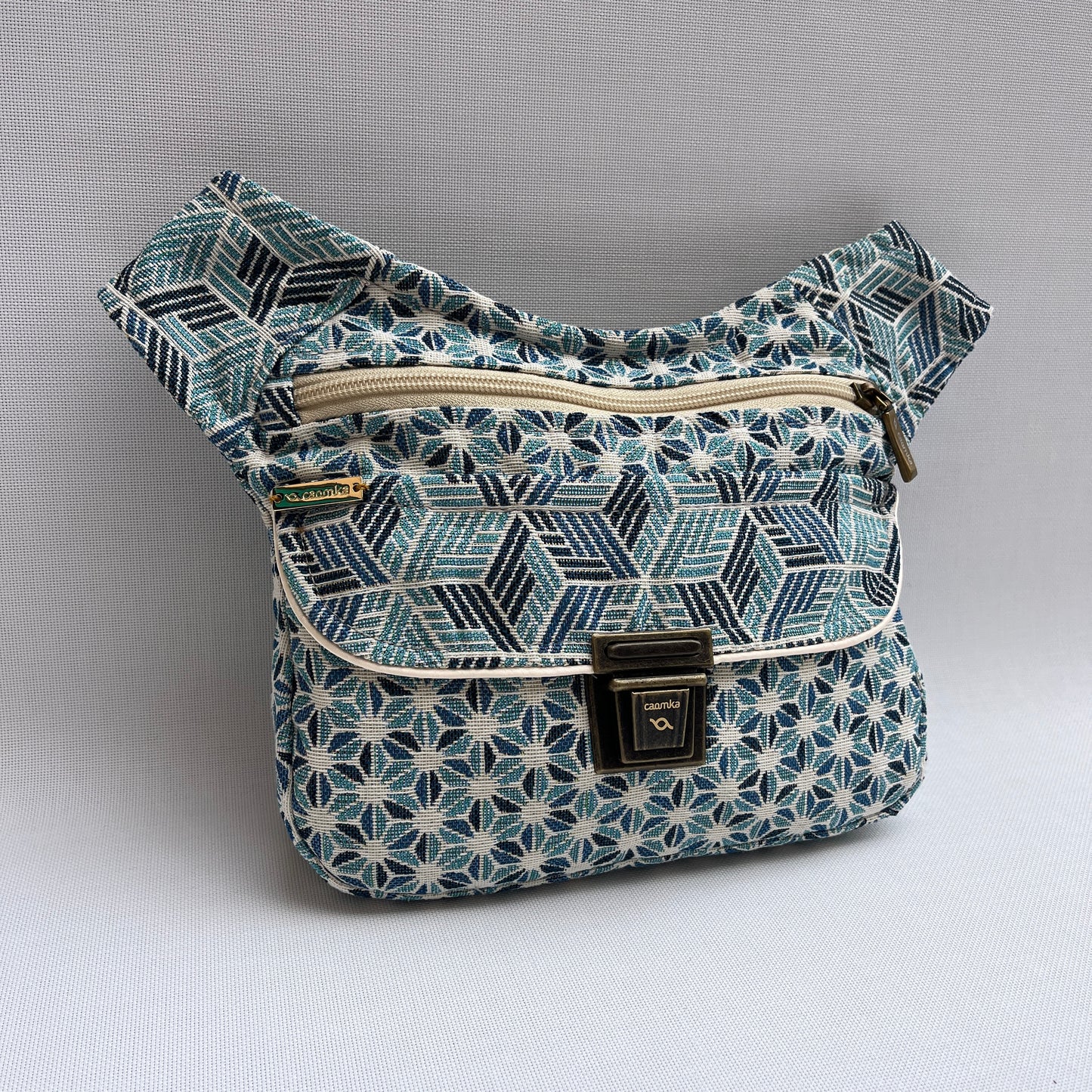 Special Japanese Geometric + Bolsillo trasero · Pieza Única Núm. 15238