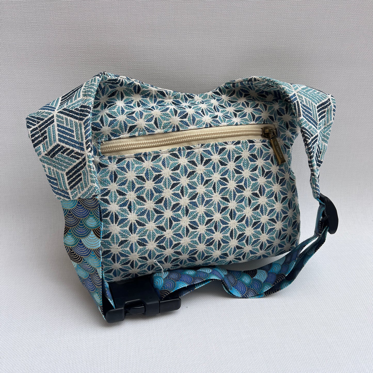 Special Japanese Geometric + Bolsillo trasero · Pieza Única Núm. 15238