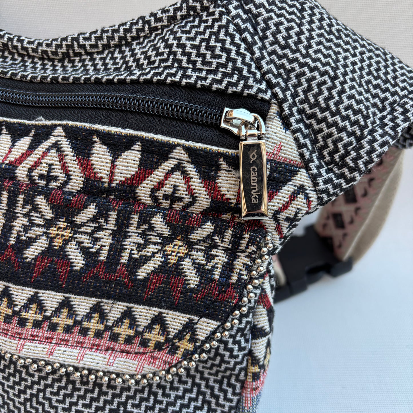 Riñonera "Special African Etnical Top" + Bolsillo trasero · Pieza Única Núm. 16934