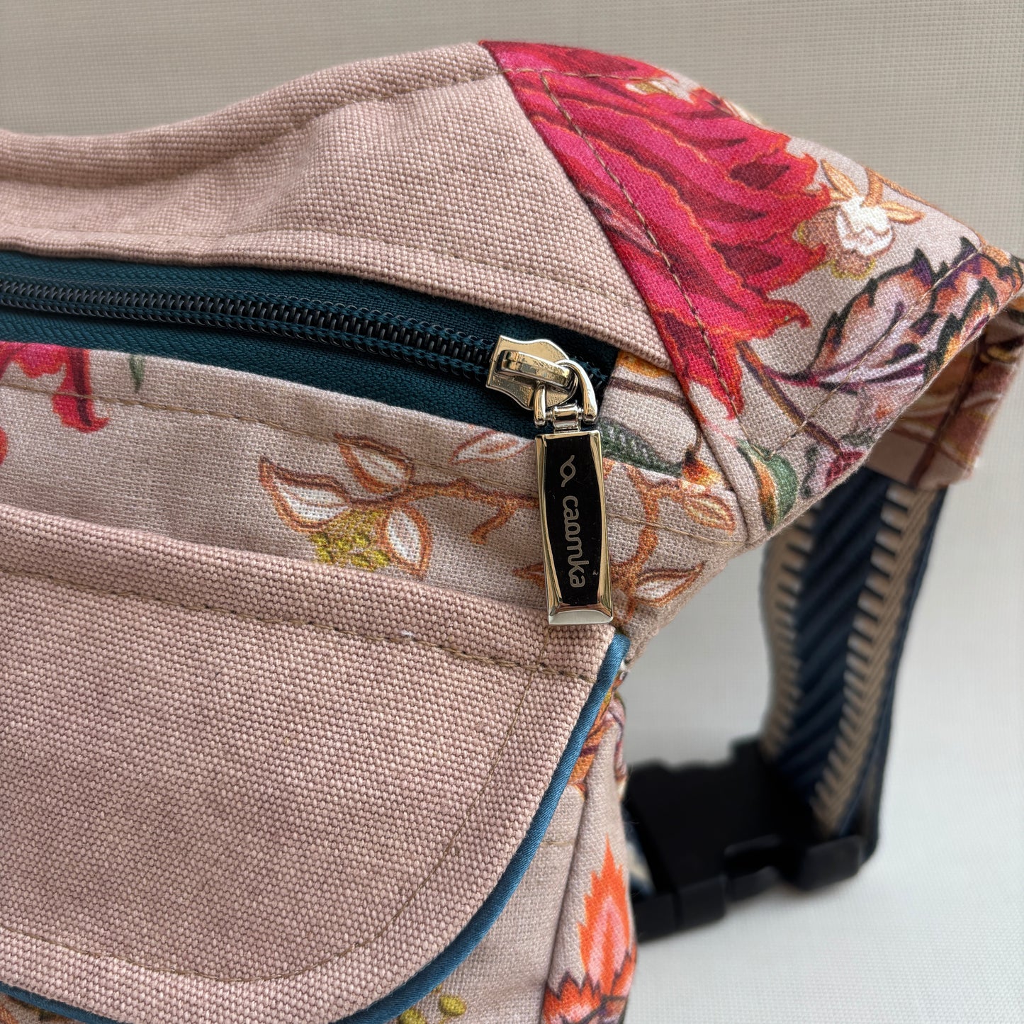 Riñonera "Special Elegant Flowers Top" + Bolsillo trasero · Pieza Única Núm. 17757