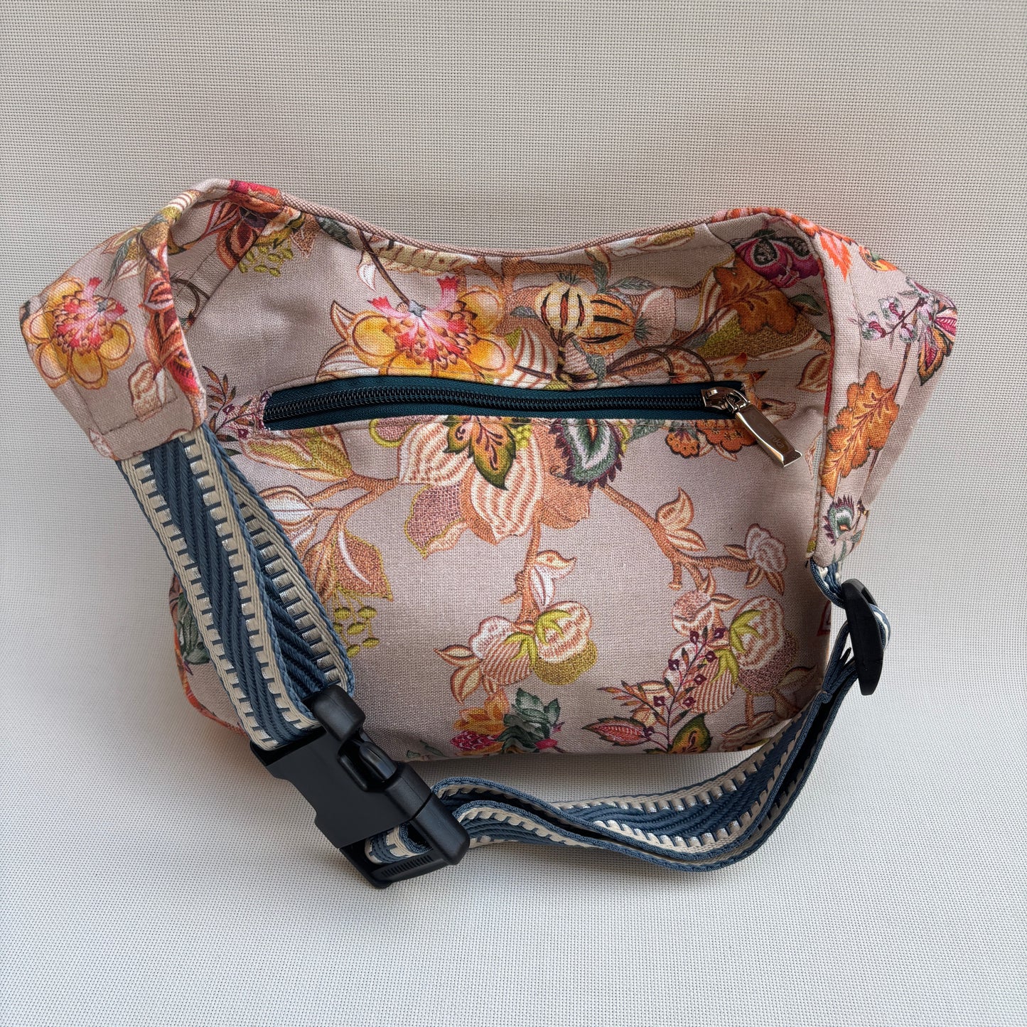 Riñonera "Special Elegant Flowers Top" + Bolsillo trasero · Pieza Única Núm. 17757