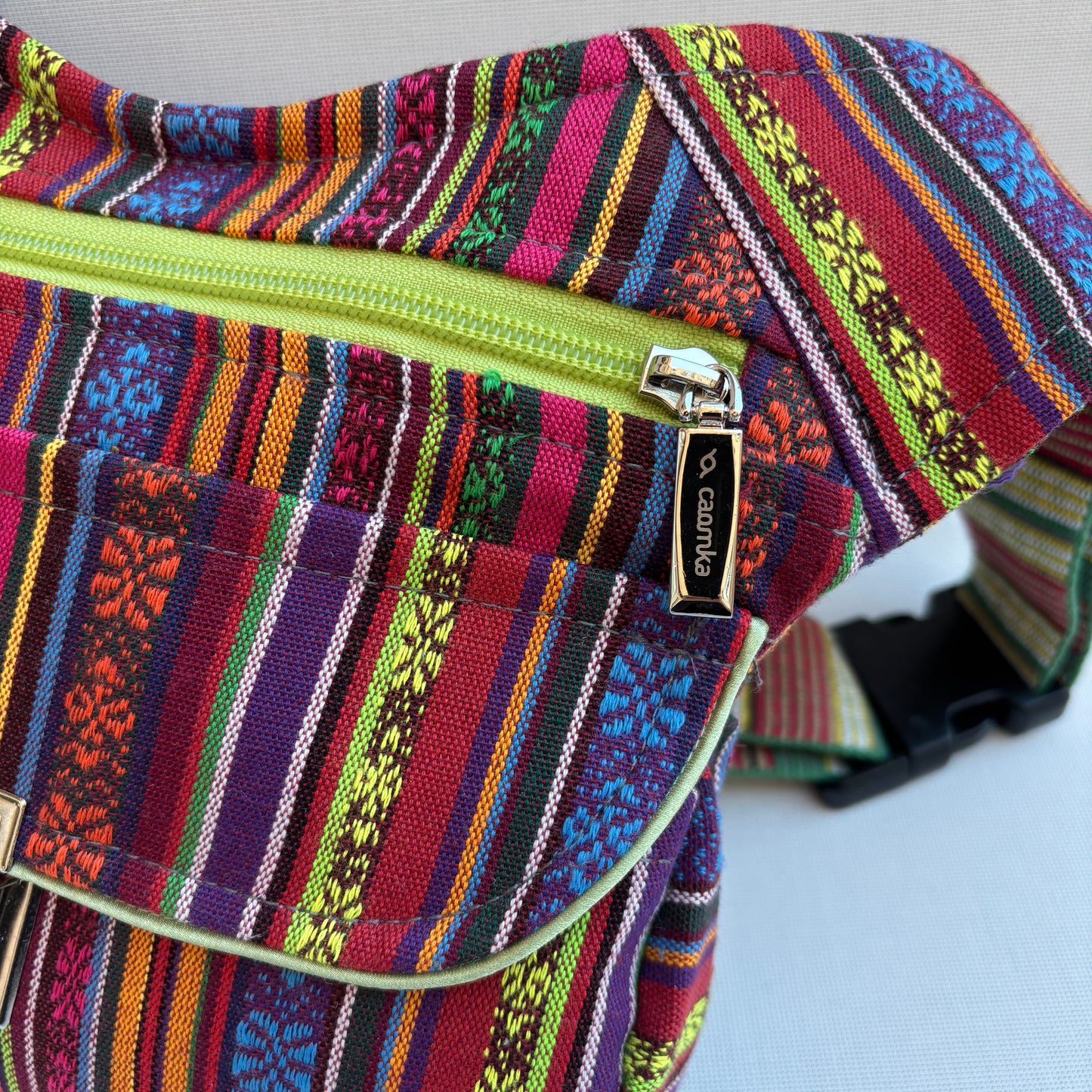 Riñonera "Special Etnical Colors Top" + Bolsillo trasero · Pieza Única Núm. 16960