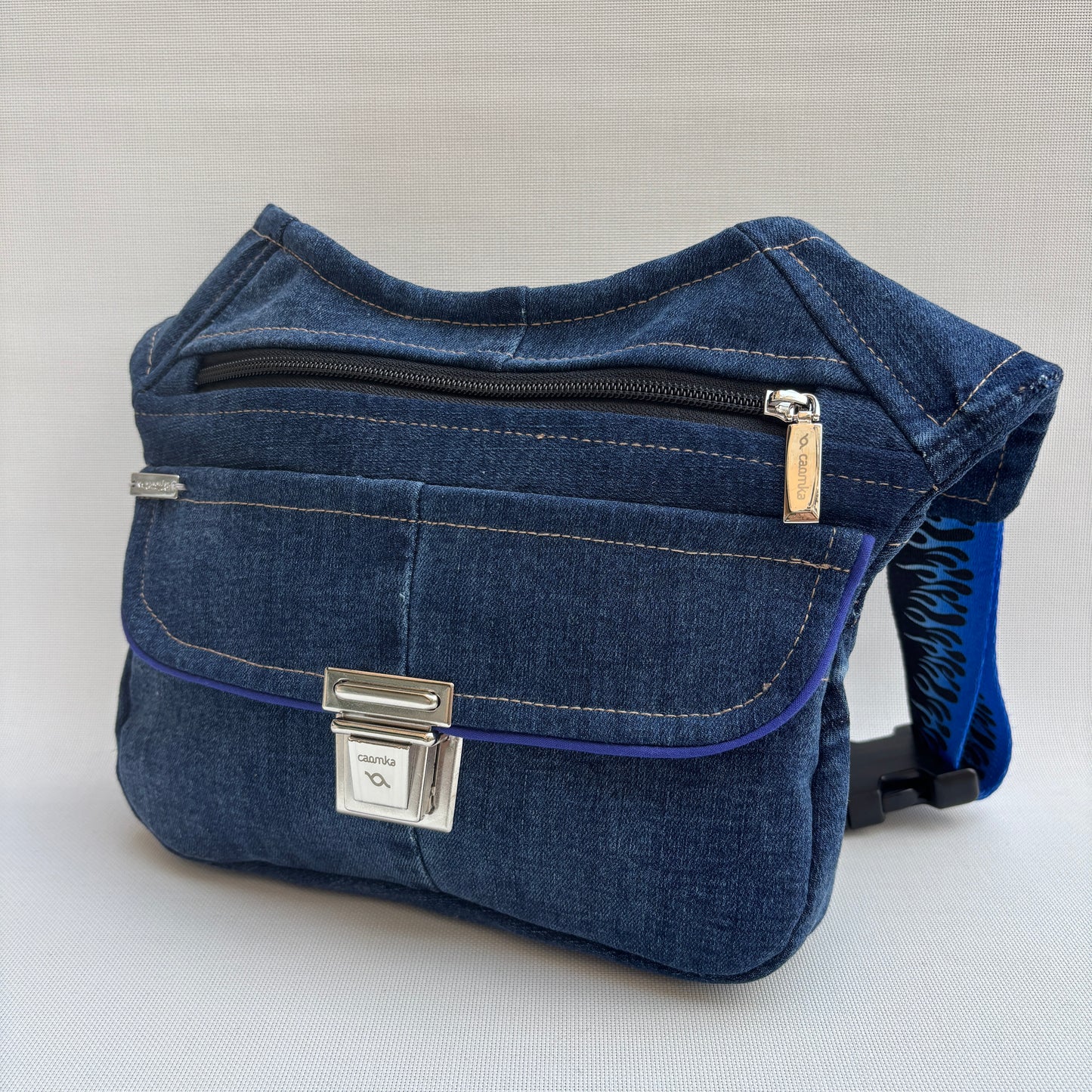 Riñonera ♻️ Jeans Recycled ♻️ Top · Pieza Única Núm. 17759