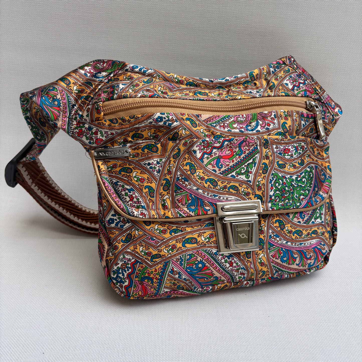 Riñonera "Special Mandalas Top" · Pieza Única Núm. 17788
