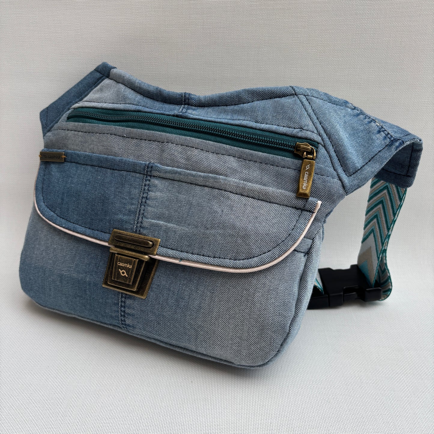 Riñonera "Jeans Top" ♻️ Jeans Recycled ♻️ · Pieza Única Núm. 17770
