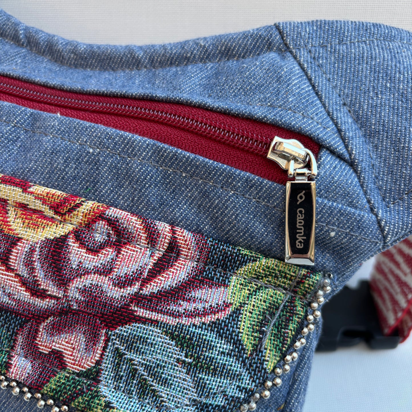 Riñonera "Special Jeans Skulls Top" + Bolsillo trasero · Pieza Única Núm. 16905