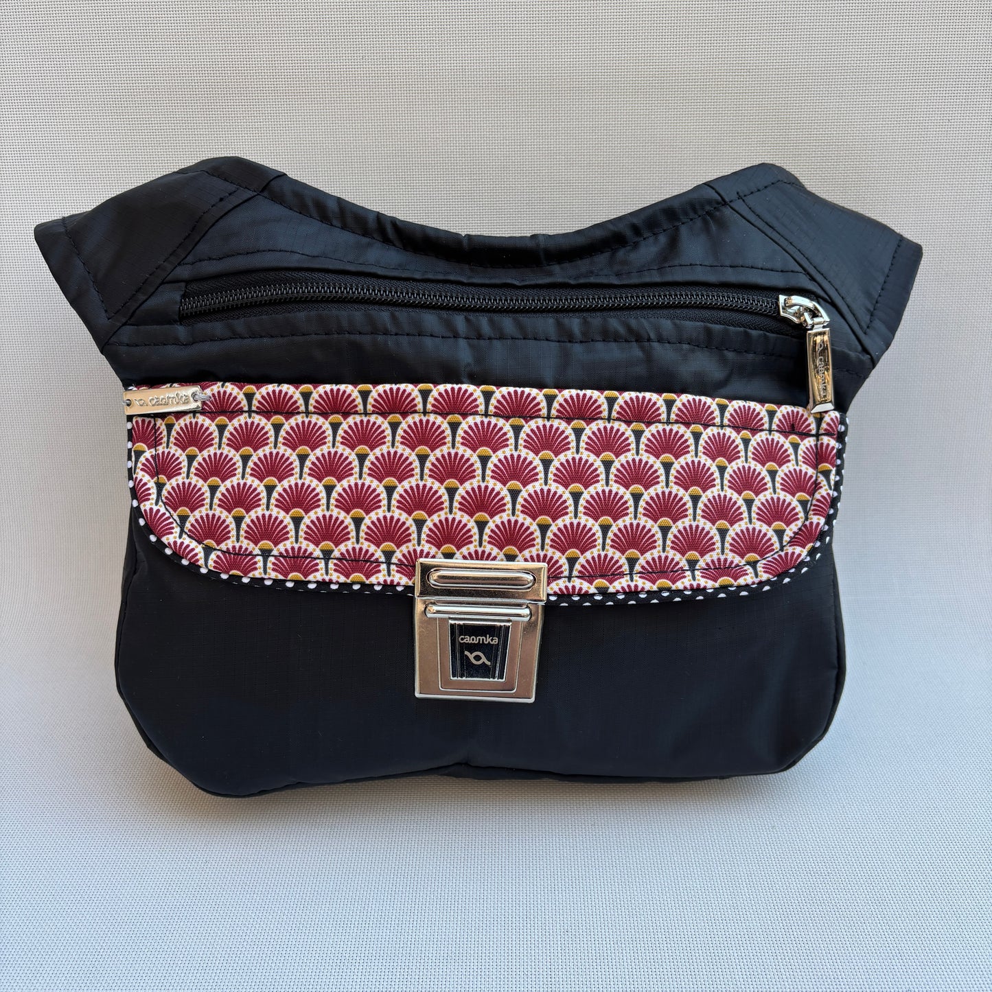 Riñonera "Special Black Persian" + Bolsillo trasero · Impermeable · Pieza Única Núm. 17081