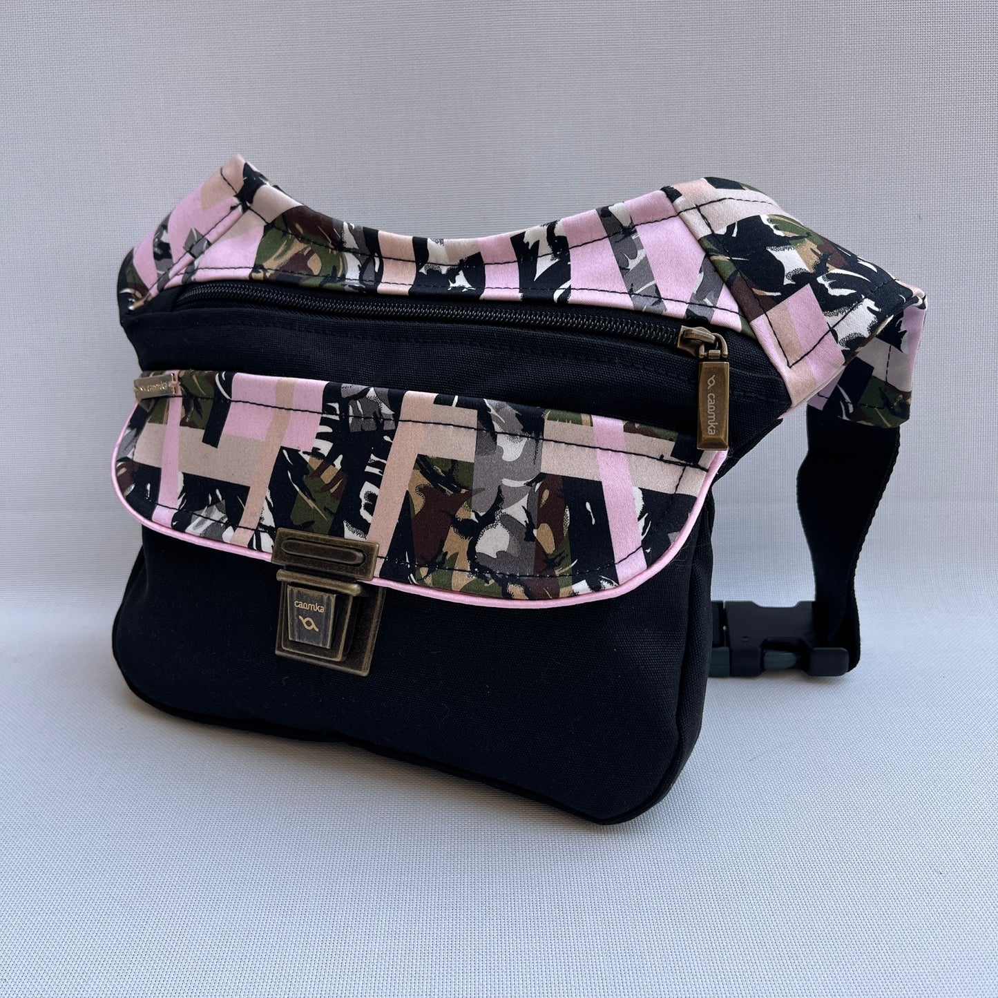 Special Black & Camouflage · Pieza Única Núm. 13611