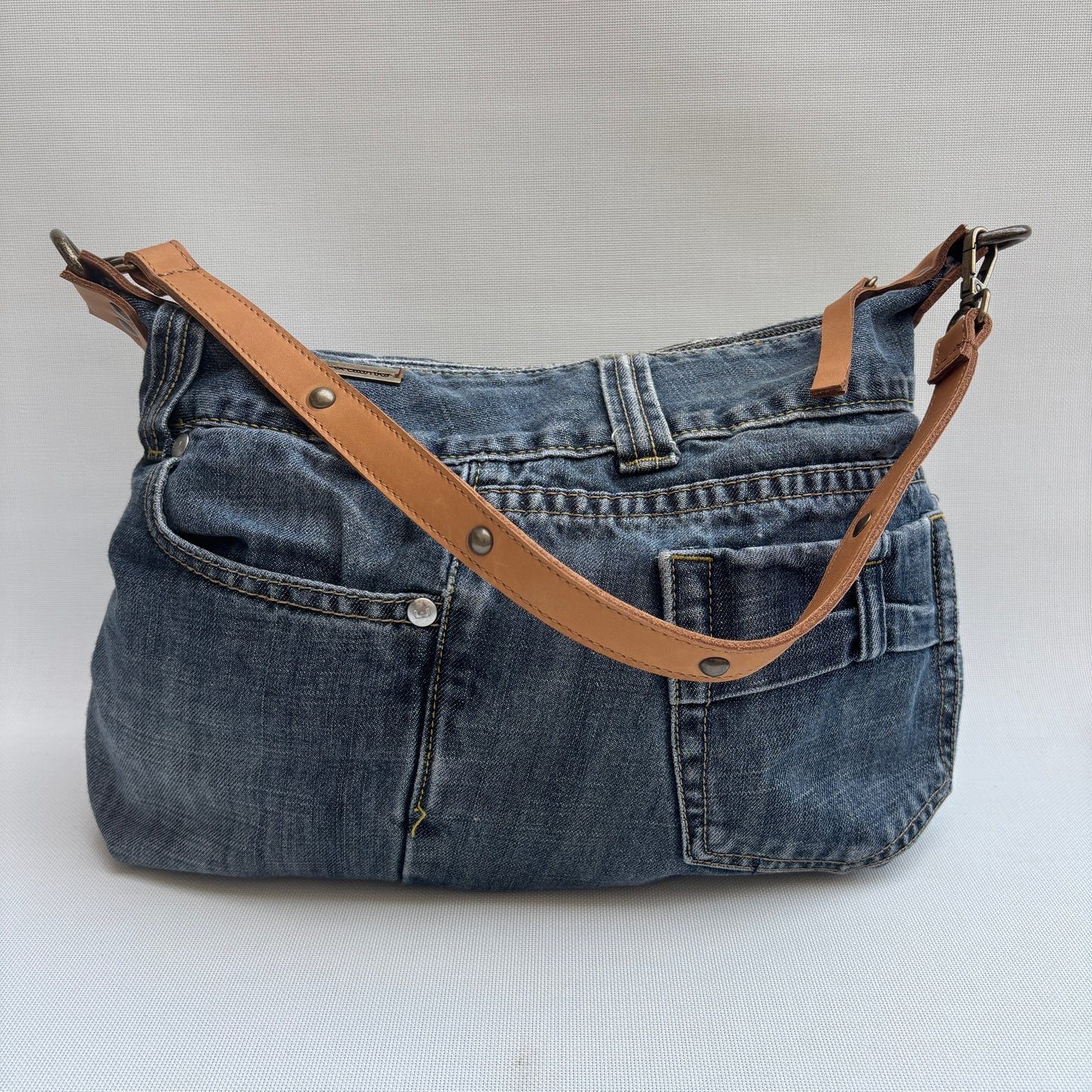 Bolso, bandolera vaquero · Multifunción · ♻️ Jeans Recycled ♻️ · Pieza Única Núm. 17746