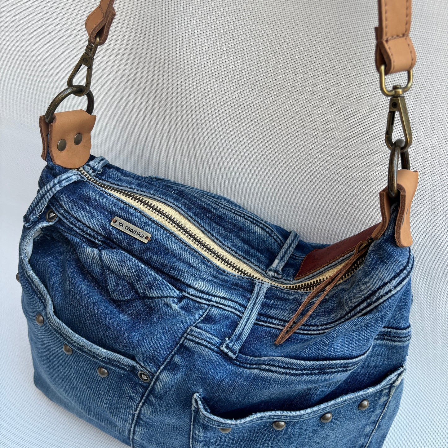 Bolso, bandolera vaquero · Tomy · Multifunción · ♻️ Jeans Recycled ♻️ · Pieza Única Núm. 17750
