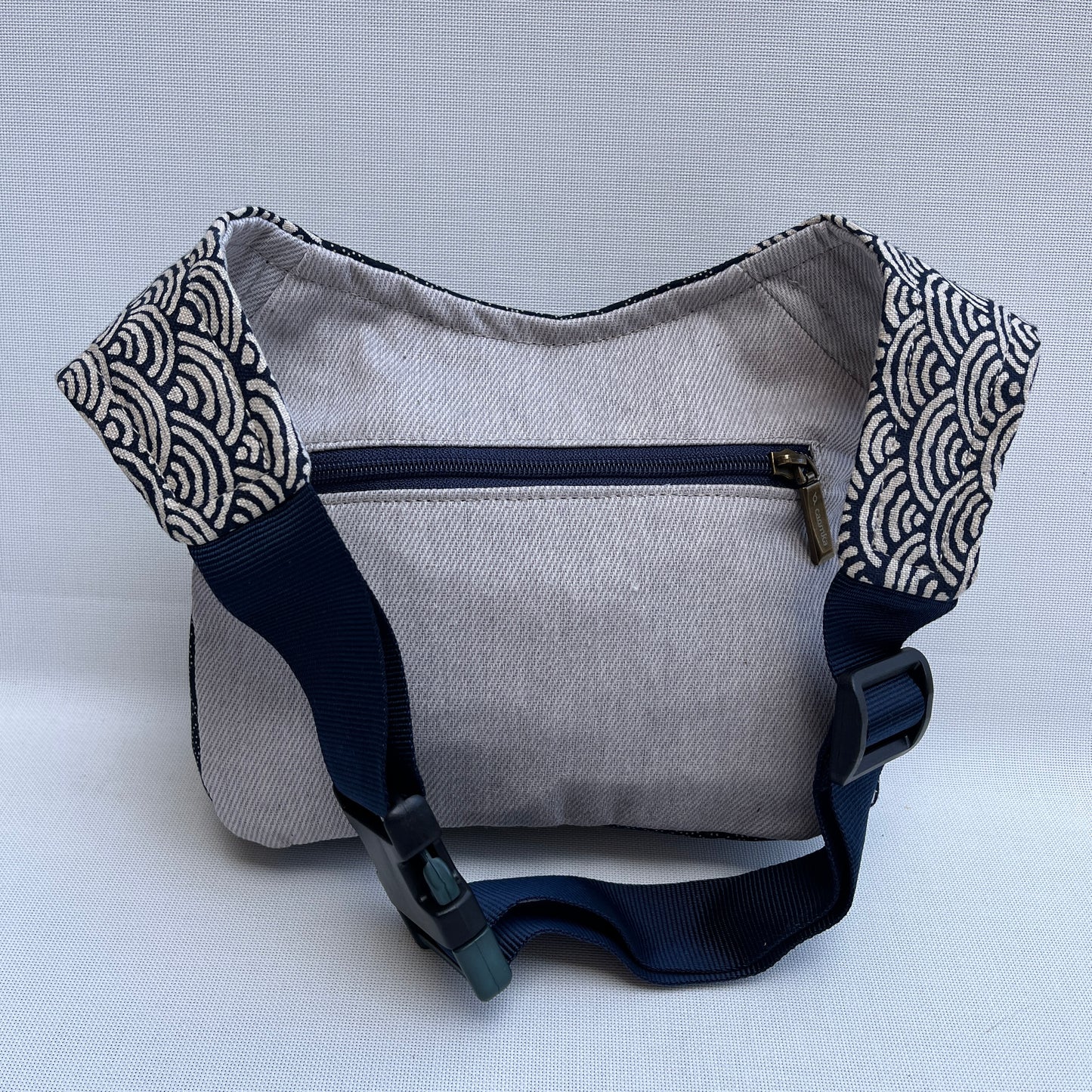 Special Japanese Waves + Bolsillo trasero · Pieza Única Núm. 13593