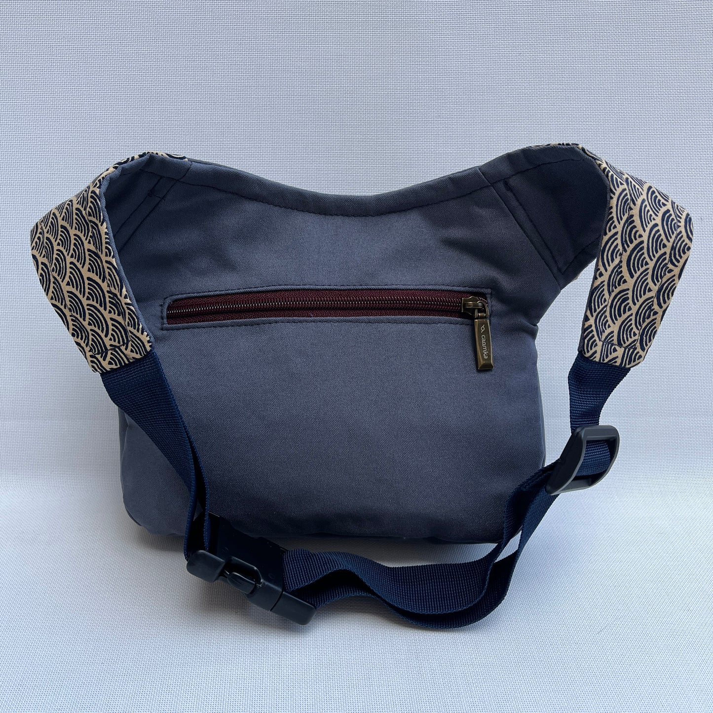 Special Gray Japanese Waves + Bolsillo trasero · Pieza Única Núm. 13594