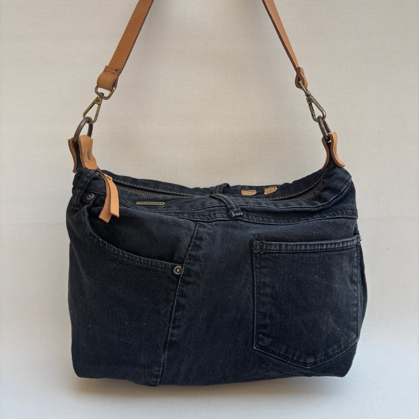 Bolso, bandolera vaquero · Multifunción · ♻️ Jeans Recycled ♻️ · Pieza Única Núm. 17743