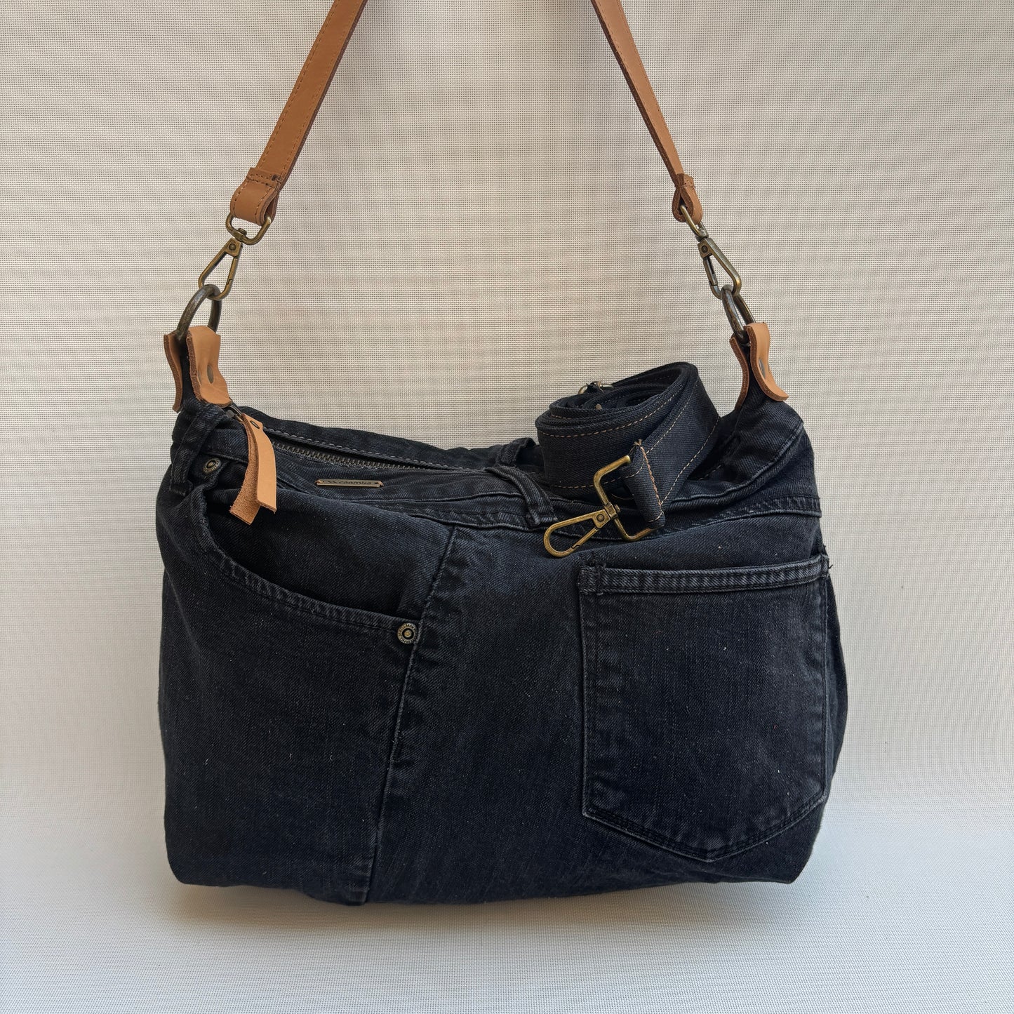 Bolso, bandolera vaquero · Multifunción · ♻️ Jeans Recycled ♻️ · Pieza Única Núm. 17743