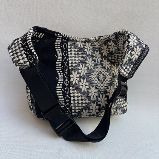 Riñonera “Special India Black & Silver” · Pieza Única Núm. 18417