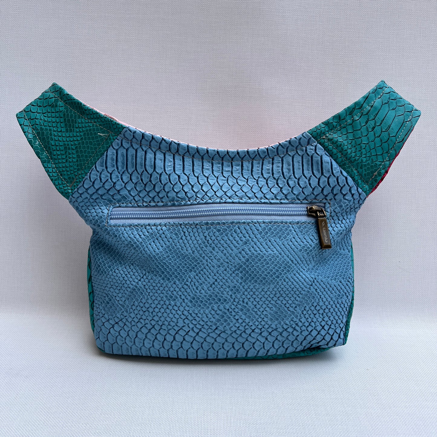 Special Elegant Dark Green + Back pocket · Vegan Leatherette · Unique Piece No. 13288
