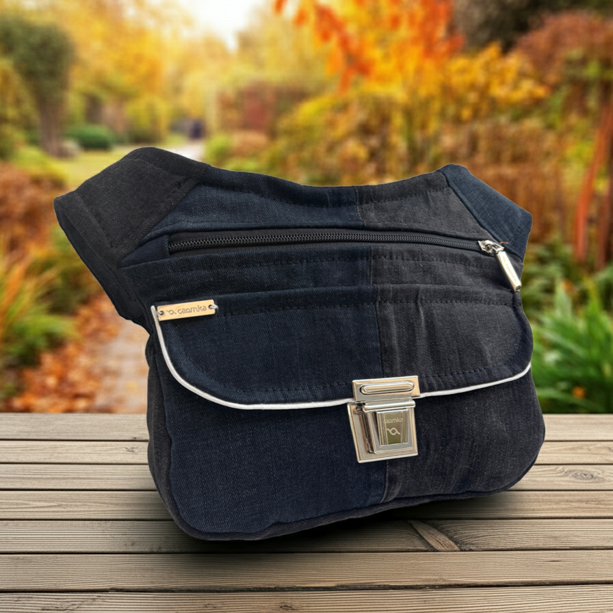 Riñonera  ♻️ Jeans Recycled ♻️  + Bolsillo trasero con cremallera · Pieza Única Núm. 17957