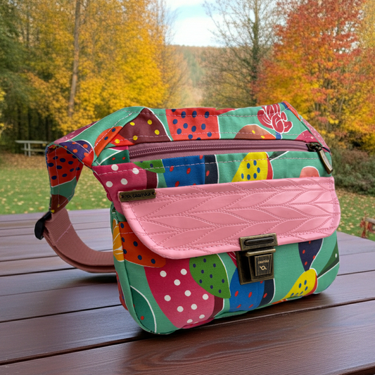 Riñonera "Special Cactus Bloom"· Impermeable · Pieza Única Núm. 18138