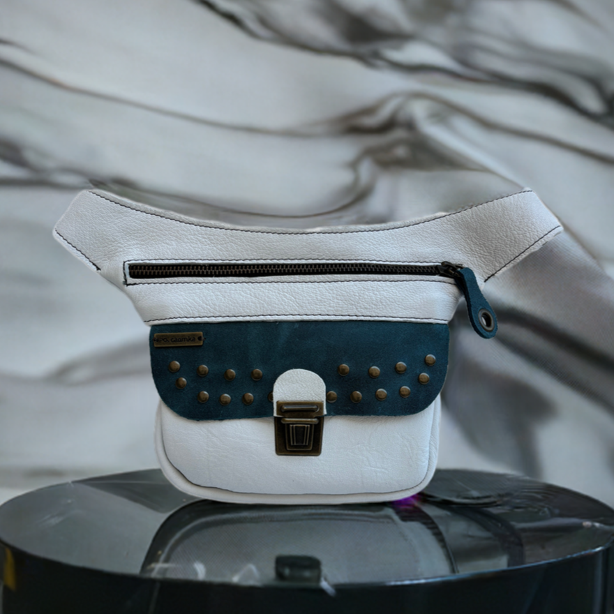 50% Dto. Mini Premium White & Green · Piel - Cuero · Pieza Exclusiva Núm. 15679