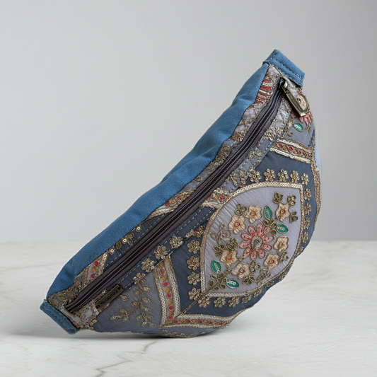 Riñonera - Bandolera Retrochic Mónica “Blue Romance” · Pieza Única Núm. 19154