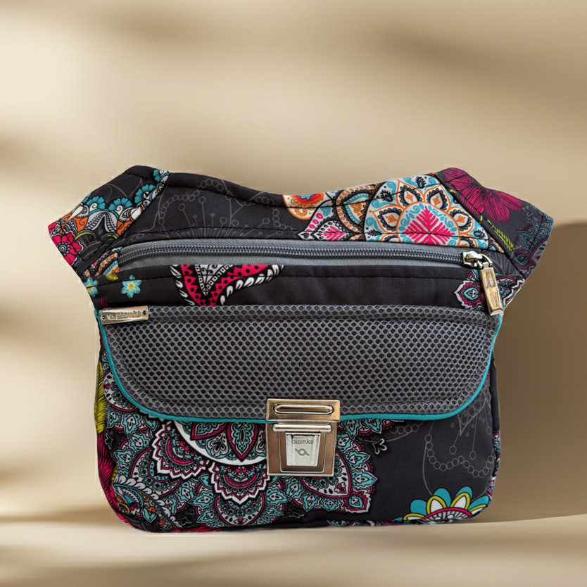 Riñonera "Mandalas Waves" · Impermeable · Pieza Única Núm. 18594