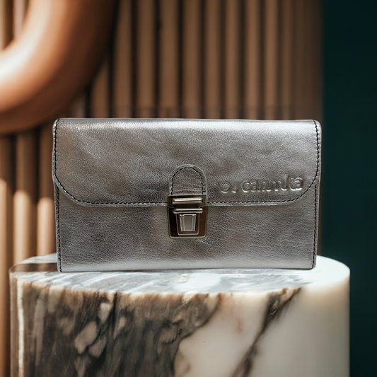 Monedero Plano Top CAOMKA · Piel · Pieza Única Núm. 17050